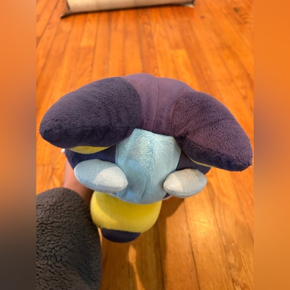 Official 16” Bluey Plush – Soft Stuffed Animal - Picture 9 of 9